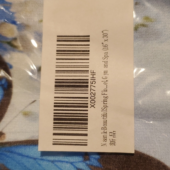 💕Butterfly hand towel - Picture 2 of 2